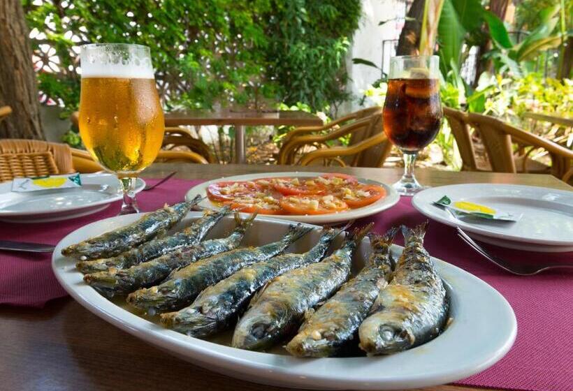 Отель Pato Amarillo