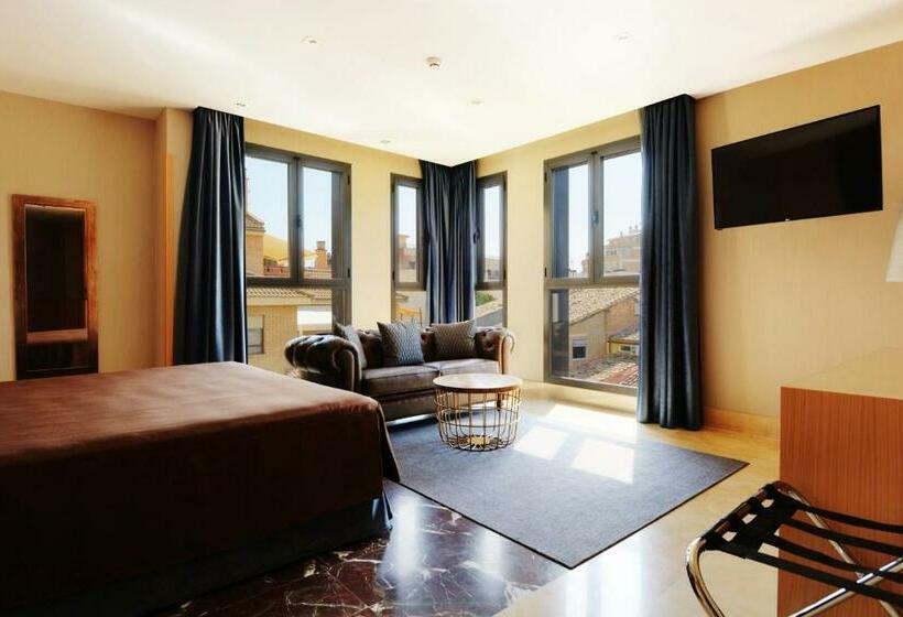 酒店 Pedro I De Aragon 4 Estrellas Superior