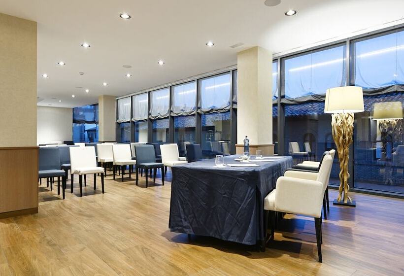 酒店 Pedro I De Aragon 4 Estrellas Superior