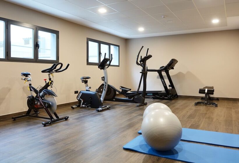 酒店 Pedro I De Aragon 4 Estrellas Superior