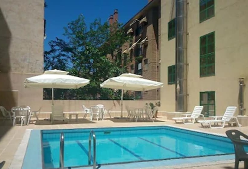 酒店 Pedro I De Aragon 4 Estrellas Superior