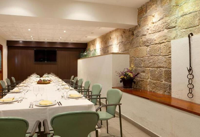 Отель Peninsular