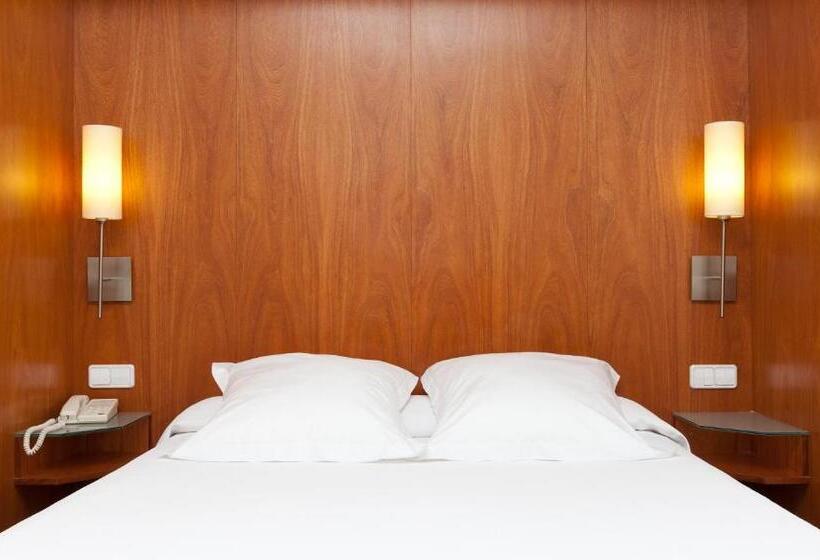 Отель Peninsular