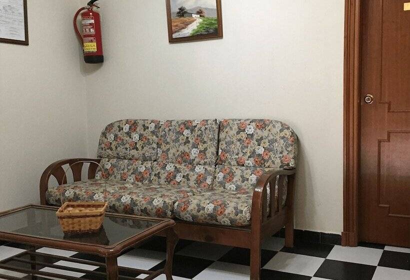 酒店 Pension Pinzapa