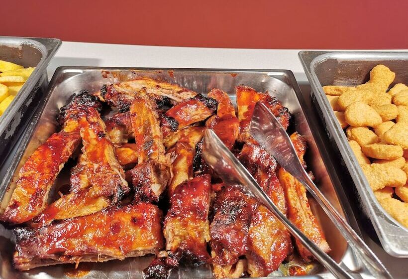 酒店 Petit Palau  Adults Only