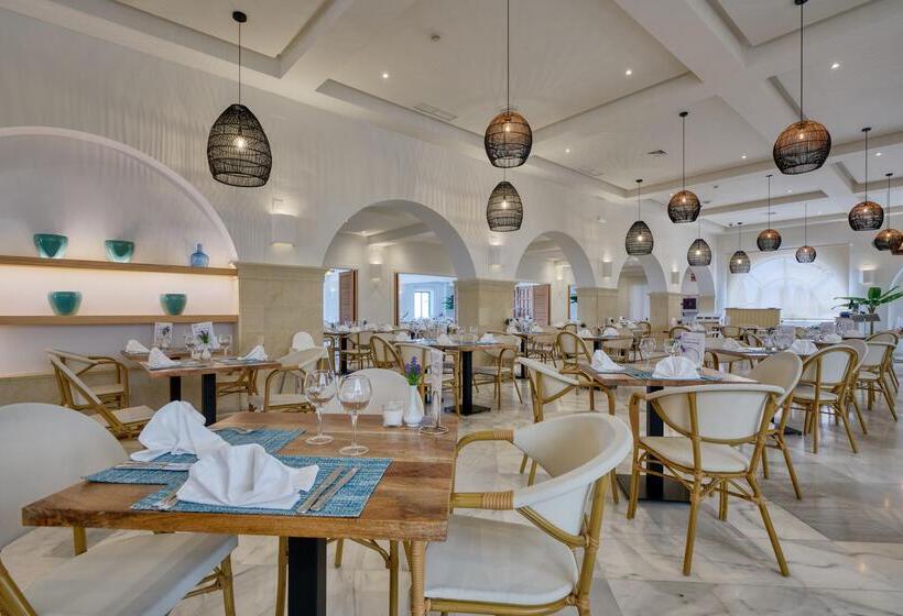 Отель Playa De La Luz