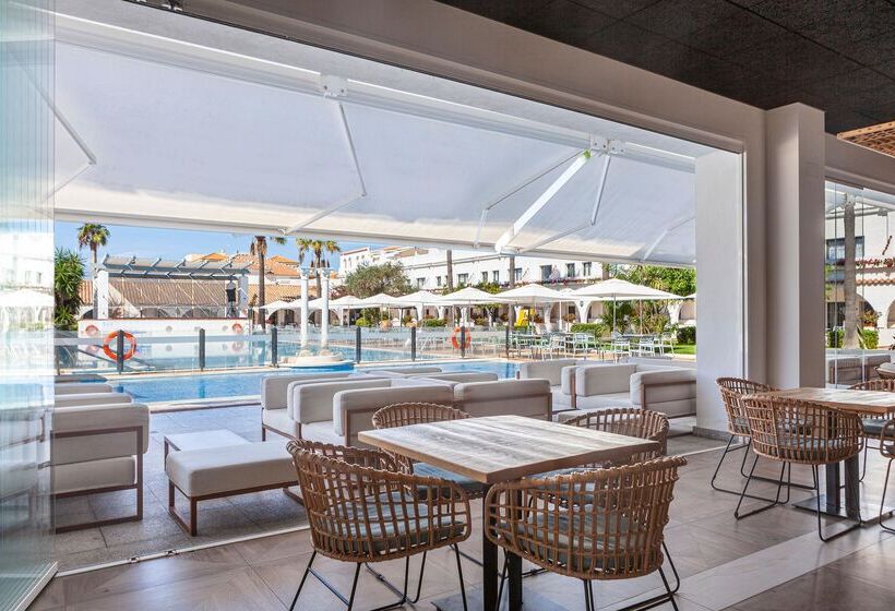 Отель Playa De La Luz