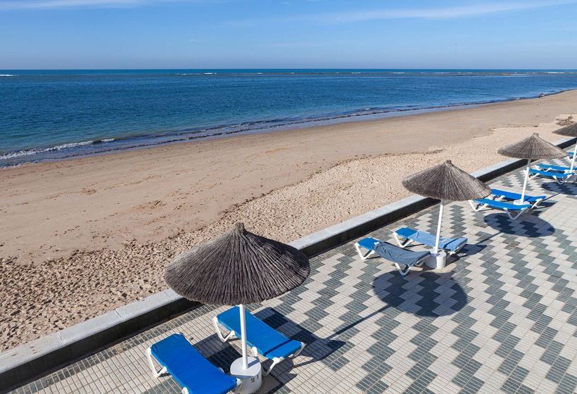 Отель Playa De La Luz