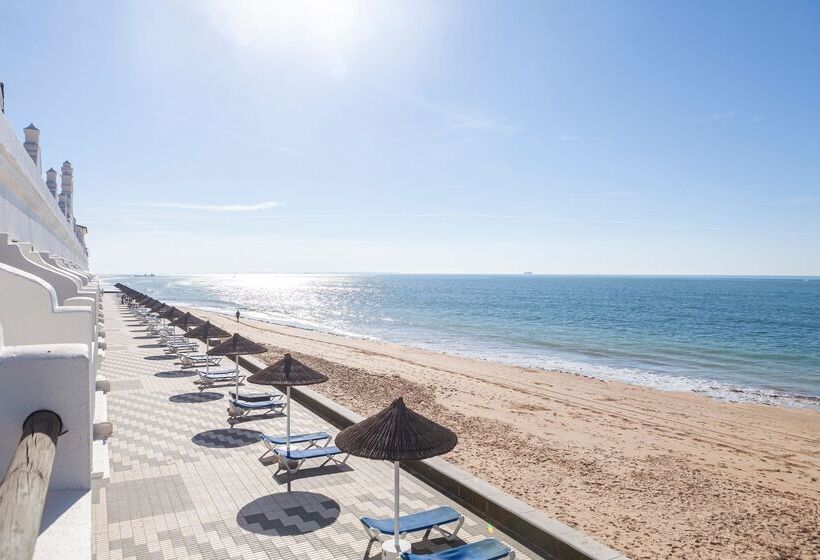 Отель Playa De La Luz