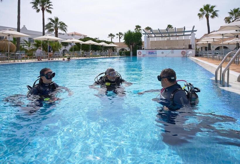 Отель Playa De La Luz