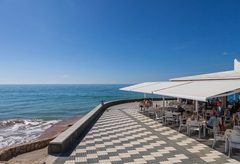 Отель Playa De La Luz