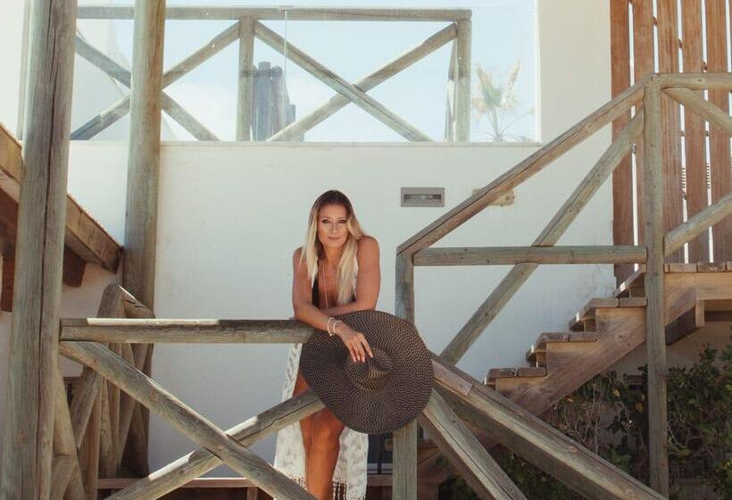 Отель Playa De La Luz