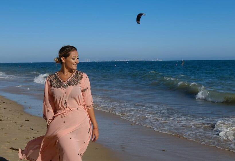 Отель Playa De La Luz