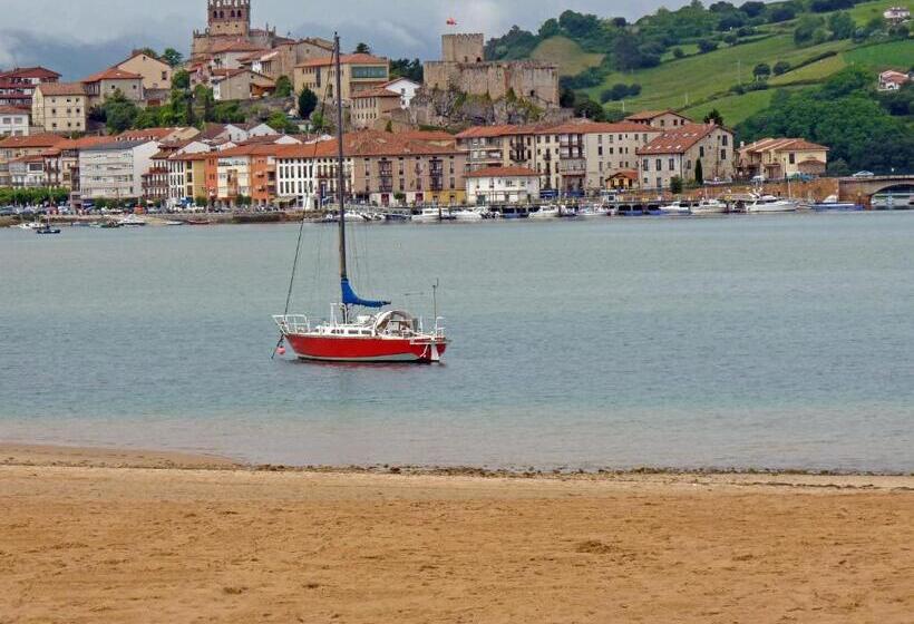 هتل Playa De Merón