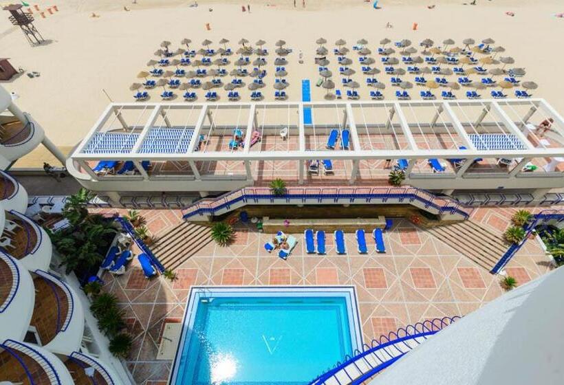 Отель Playa Victoria