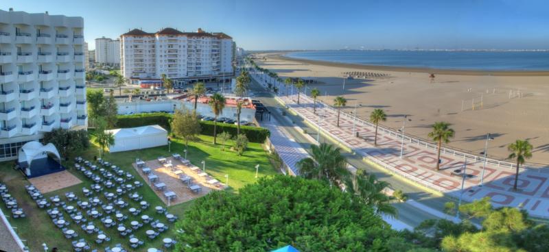 酒店 Puertobahia & Spa