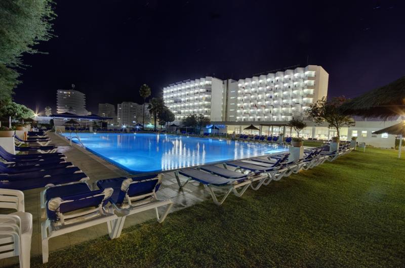 酒店 Puertobahia & Spa