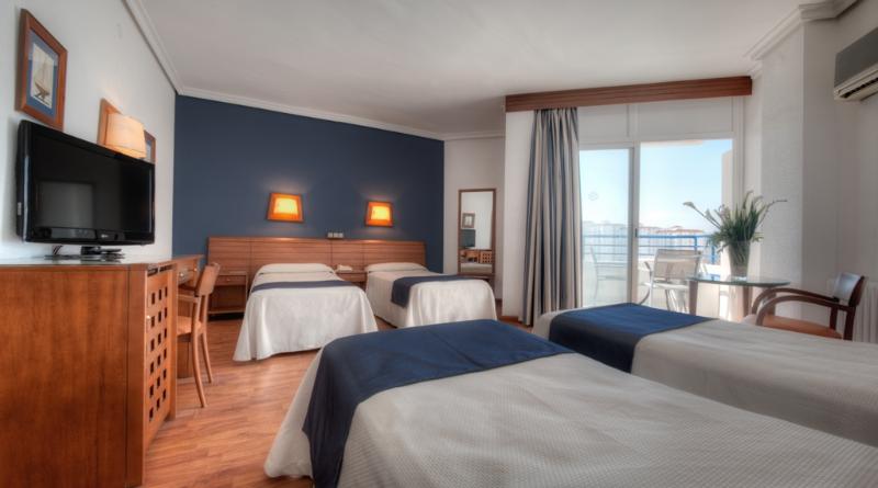 酒店 Puertobahia & Spa