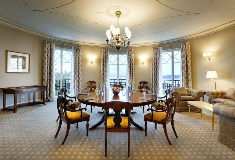 Eurostars Hotel Real