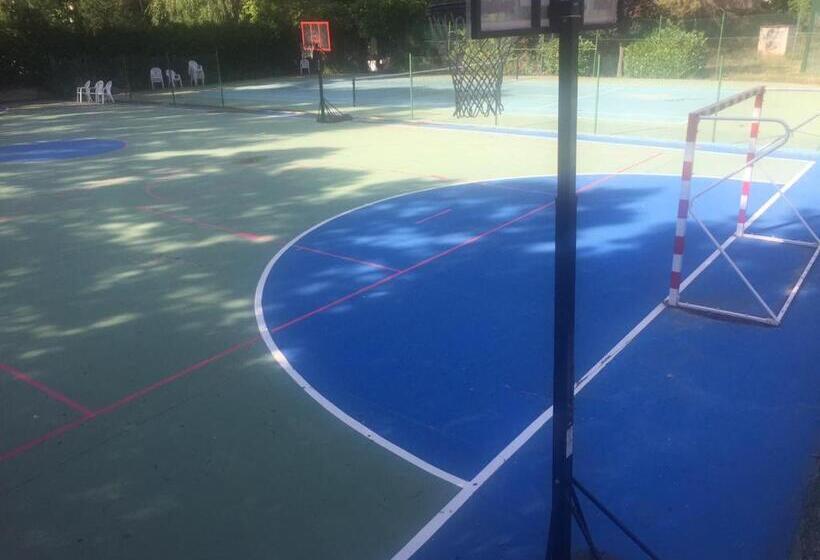 هتل Cueva Del Fraile