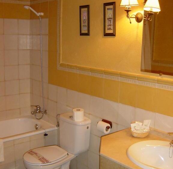 هتل Cueva Del Fraile