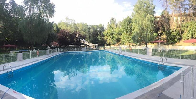 هتل Cueva Del Fraile