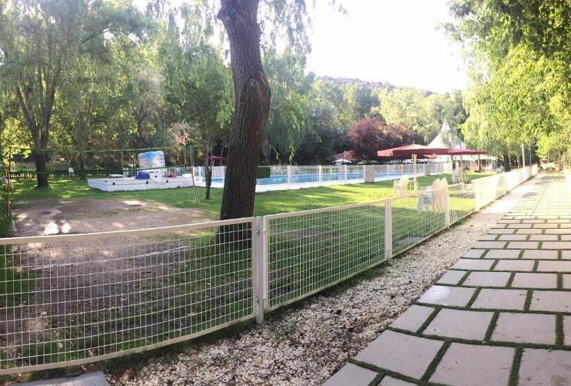 هتل Cueva Del Fraile