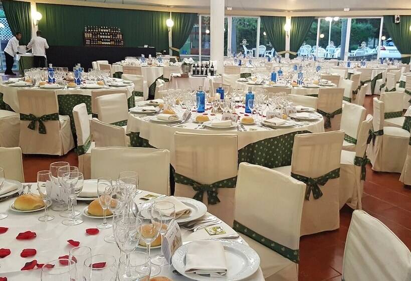 هتل Cueva Del Fraile