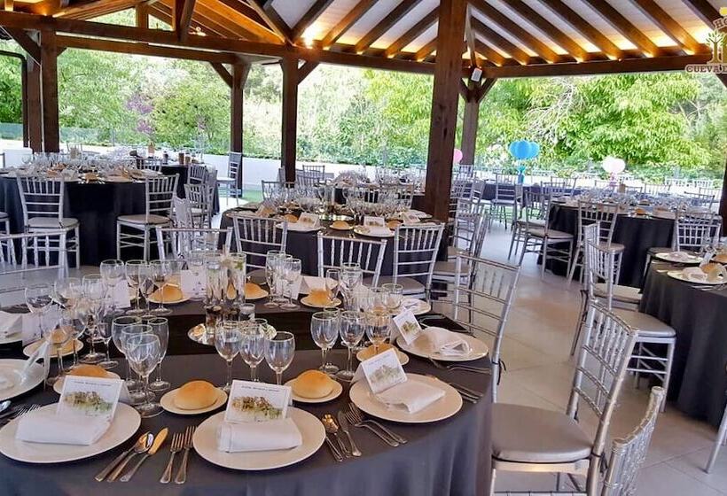 هتل Cueva Del Fraile