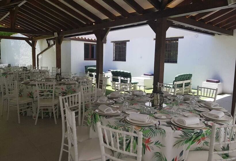 هتل Cueva Del Fraile