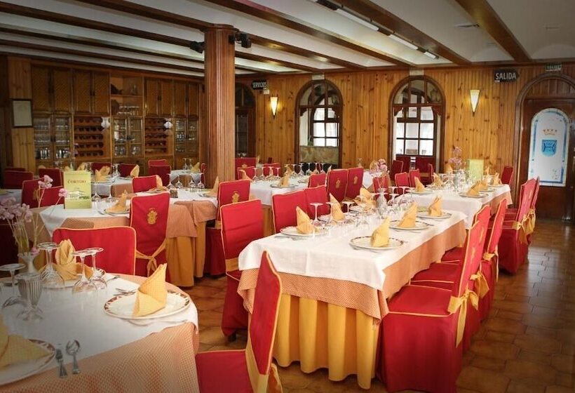 Отель Restaurante El Cortijo De Miajadas
