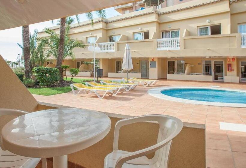 Отель Rh Casablanca Suites