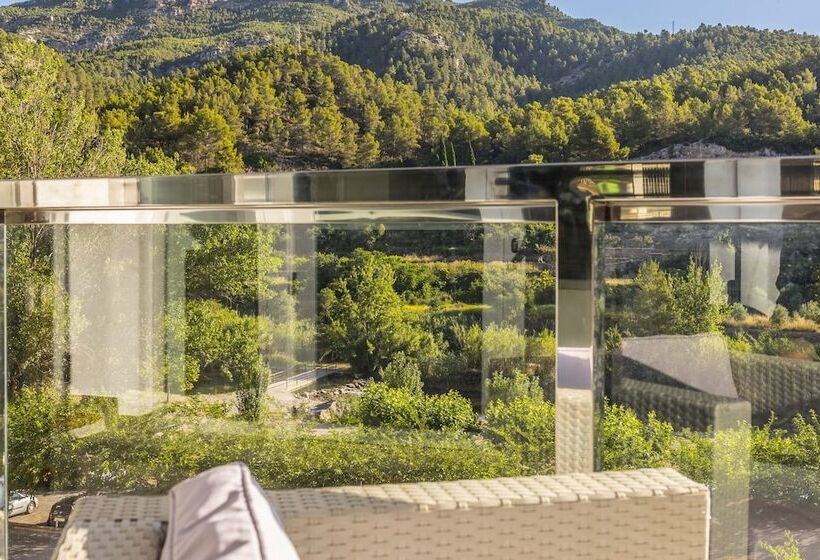 Отель Rosaleda Del Mijares