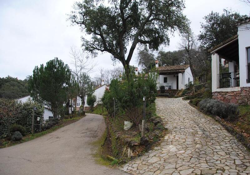 田舎風ホテル Finca Valbono Apartamentos Rurales Y