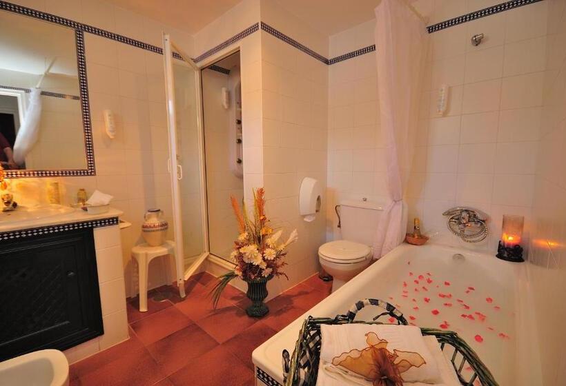 교외 호텔 Hacienda El Santiscal   Adults Only