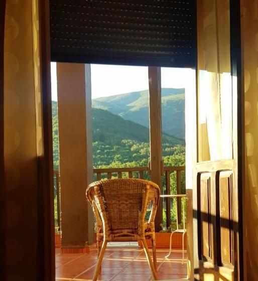 فندق ريفى Valle Del Jerte Los Arenales