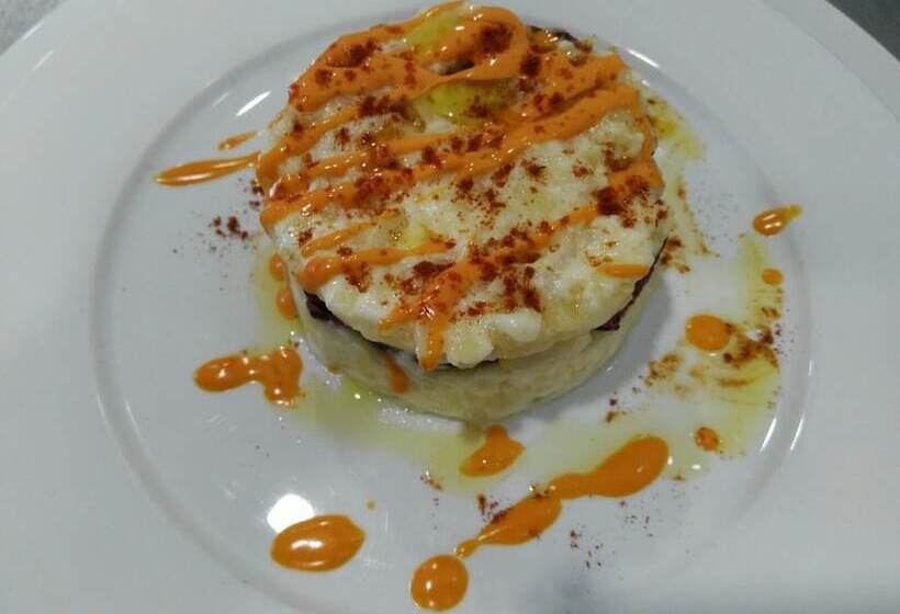 فندق ريفى Tugasa Convento San Francisco