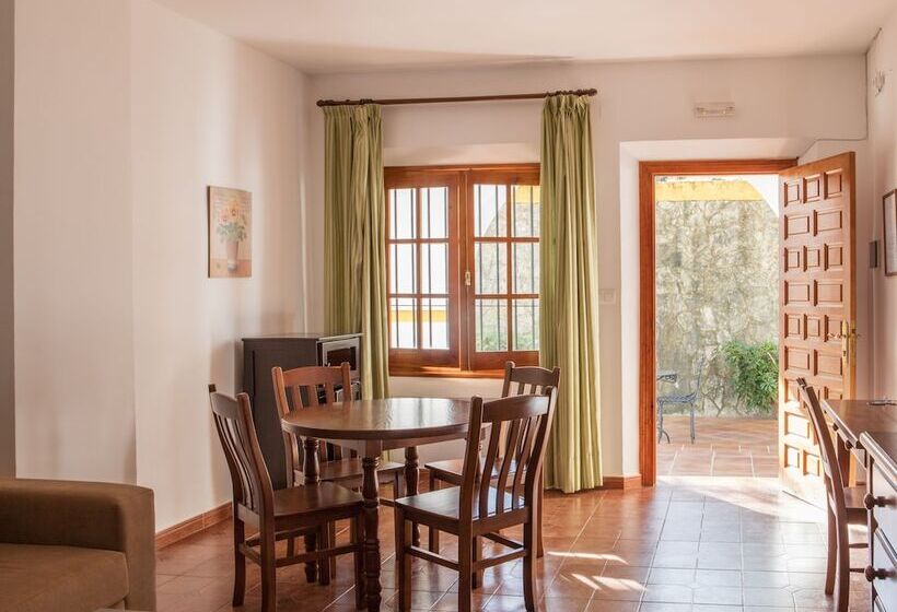 田舎風ホテル Tugasa Las Truchas