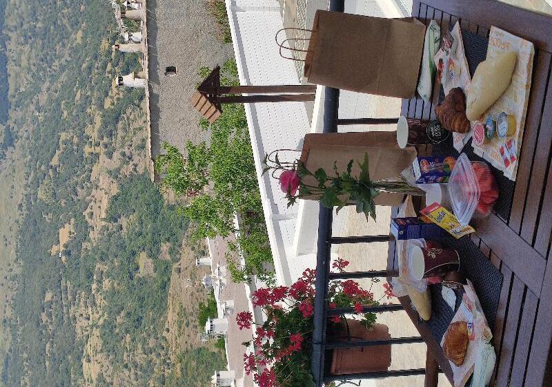 교외 호텔 Villa Turistica De Bubion