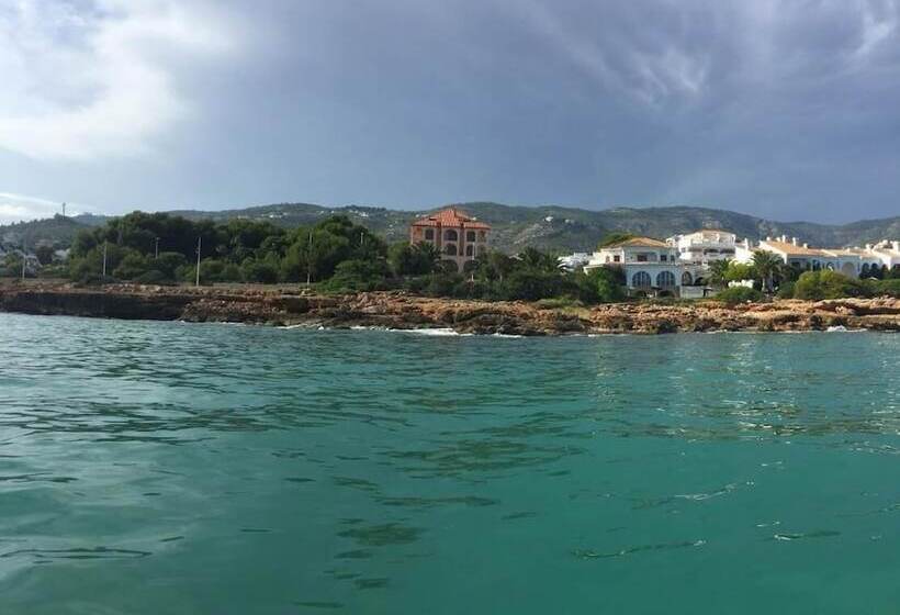 Отель Sancho Iii