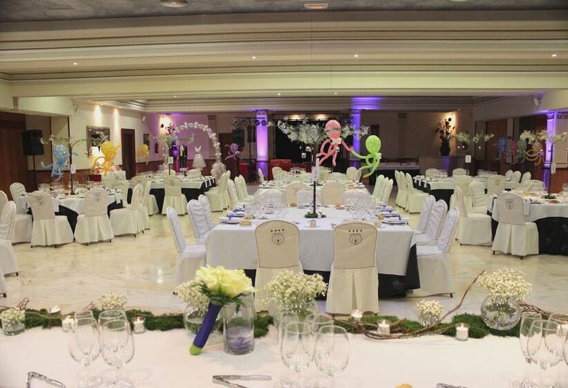 هتل Santa Cecilia