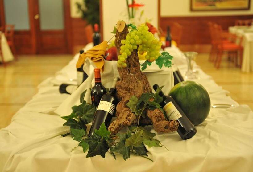 فندق Santa Cecilia