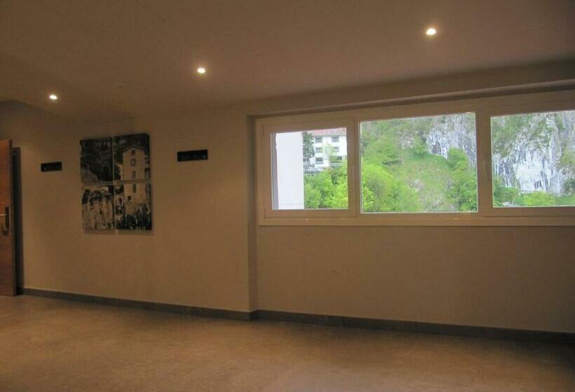 בית מלון כפרי Iraipe Santuario De Arantzazu