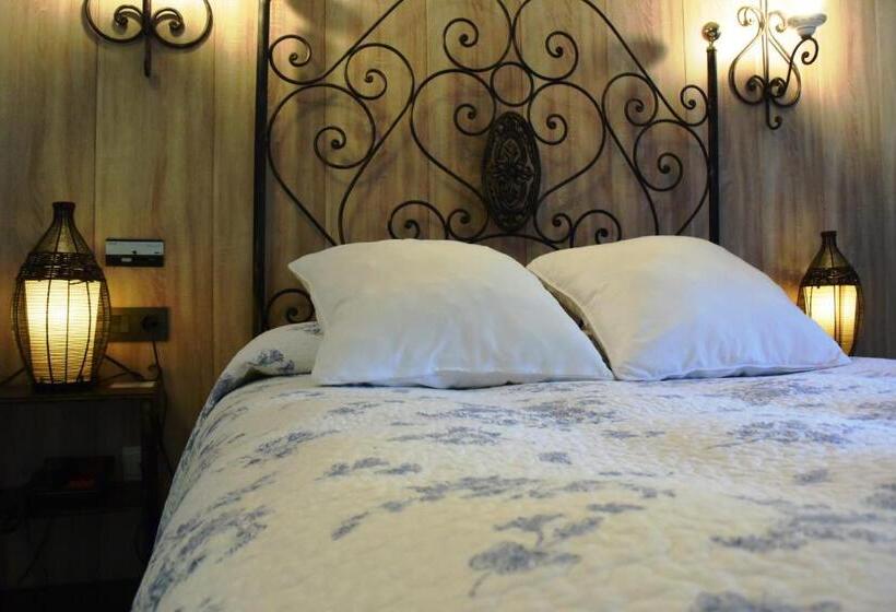 בית מלון כפרי Sierra Madrona