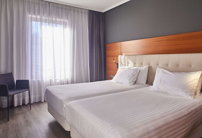 هتل Eurostars Amara