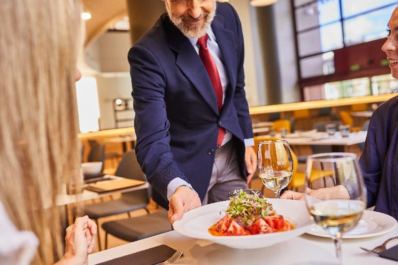 هتل Eurostars Amara