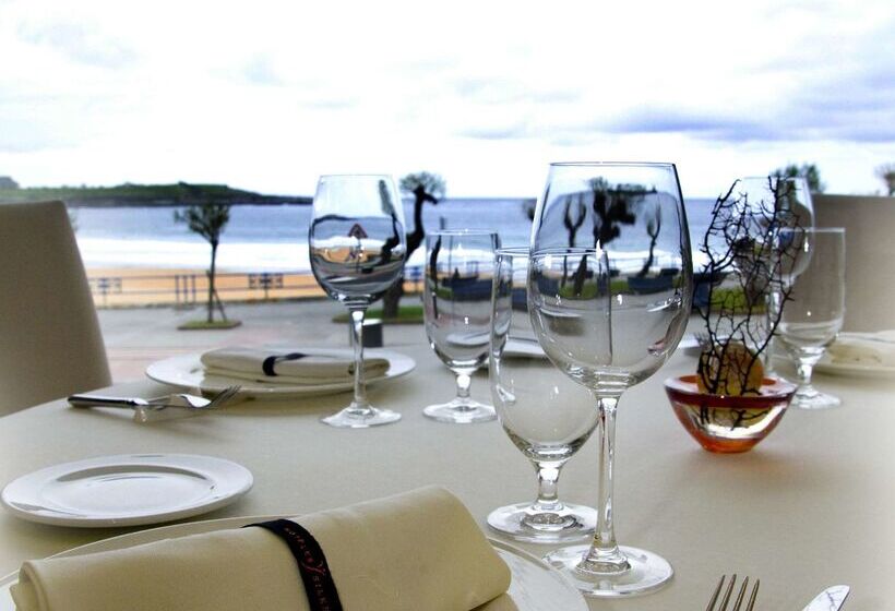 ホテル Dorma Sardinero