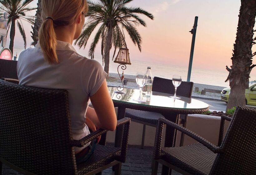 호텔 Sol Los Fenicios