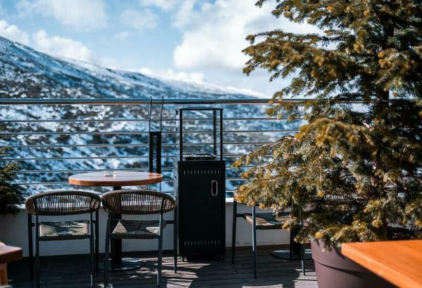 فندق The Mountains