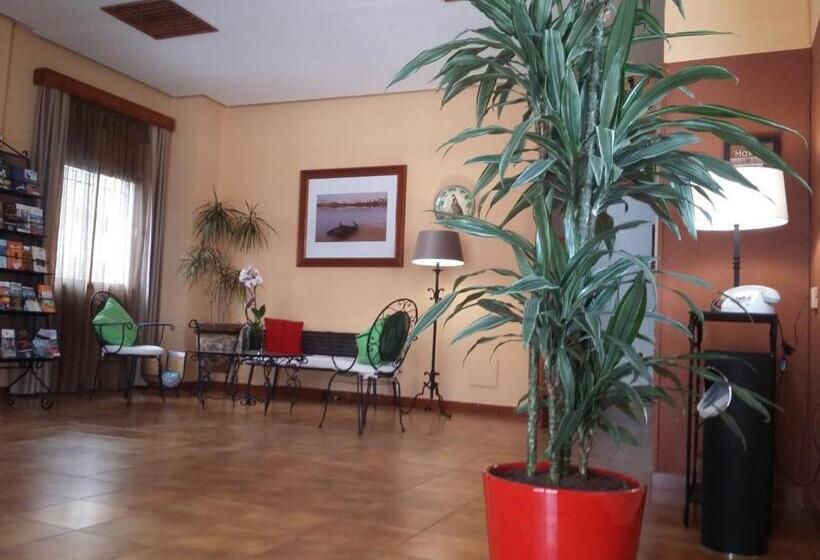 בית מלון כפרי Tres Jotas Conil